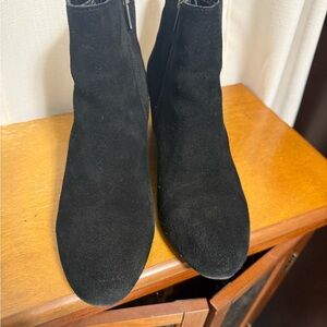 Steve Madden Black Suede Ankle Boots